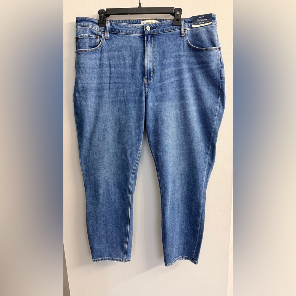 Abercrombie & Fitch The Skinny Ankle Curve Love High Rise Jeans Size 18R NWT